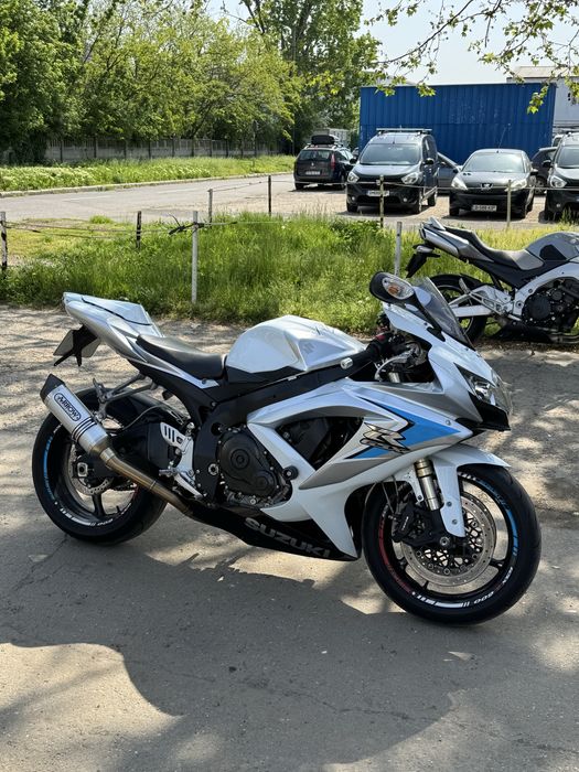 Vand SUZUKI GSX-R 600 K9