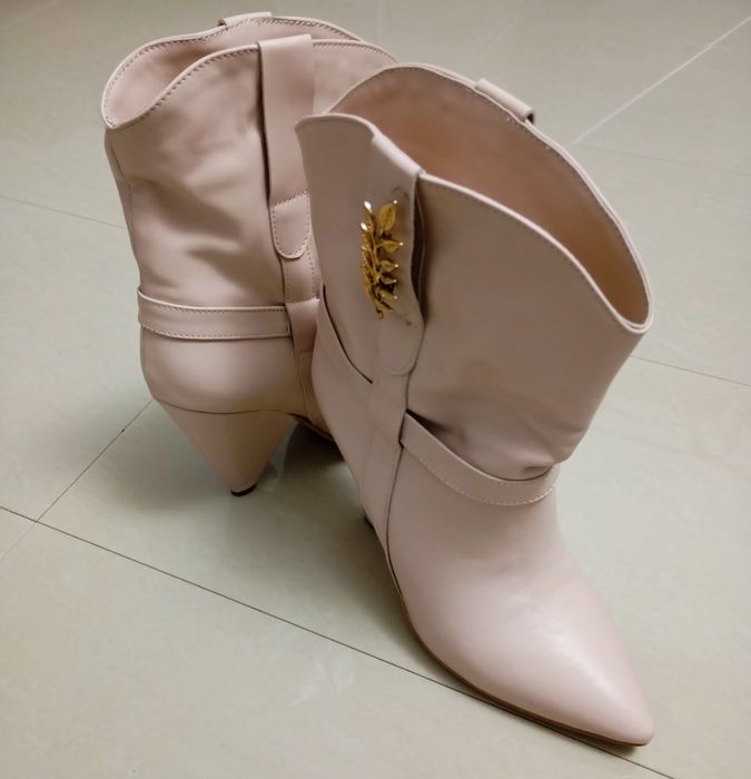 Vând încălțăminte damă