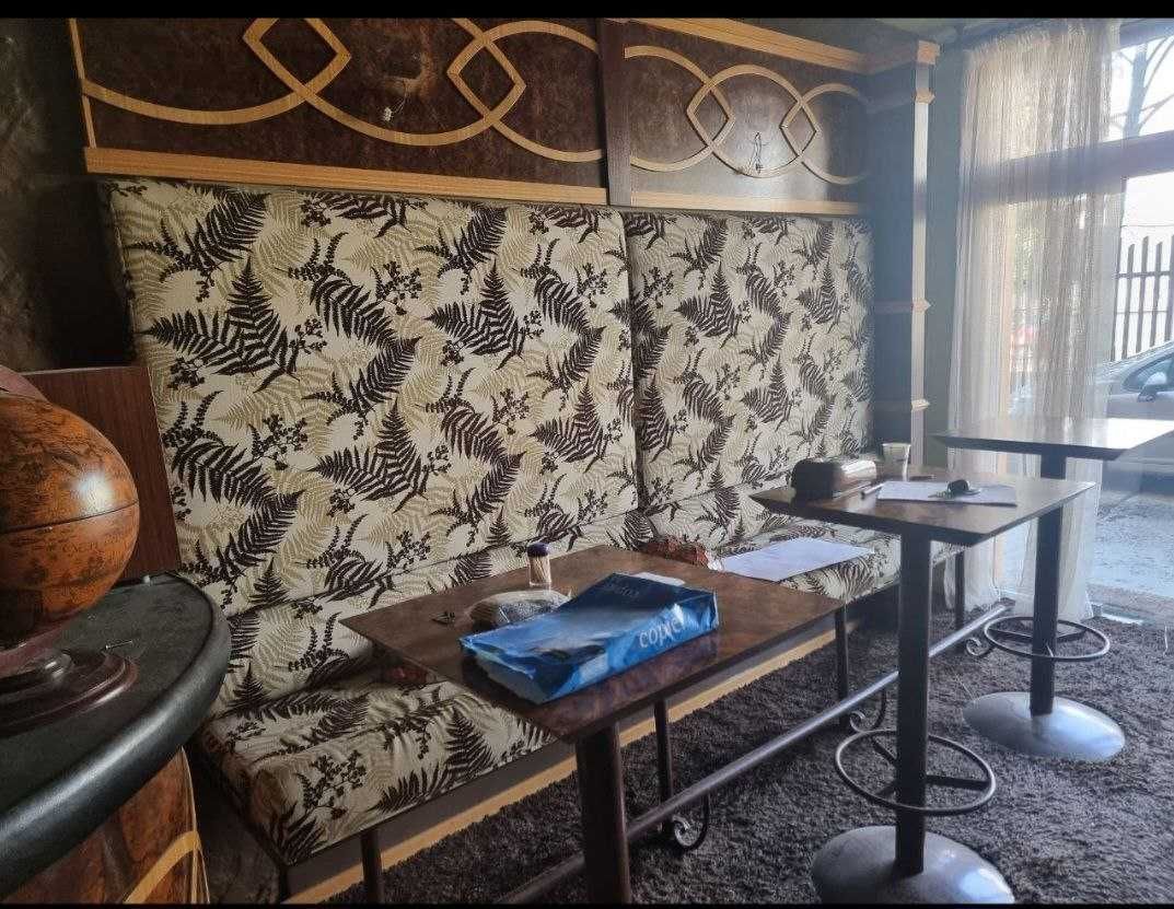 Мебели за бар/заведение