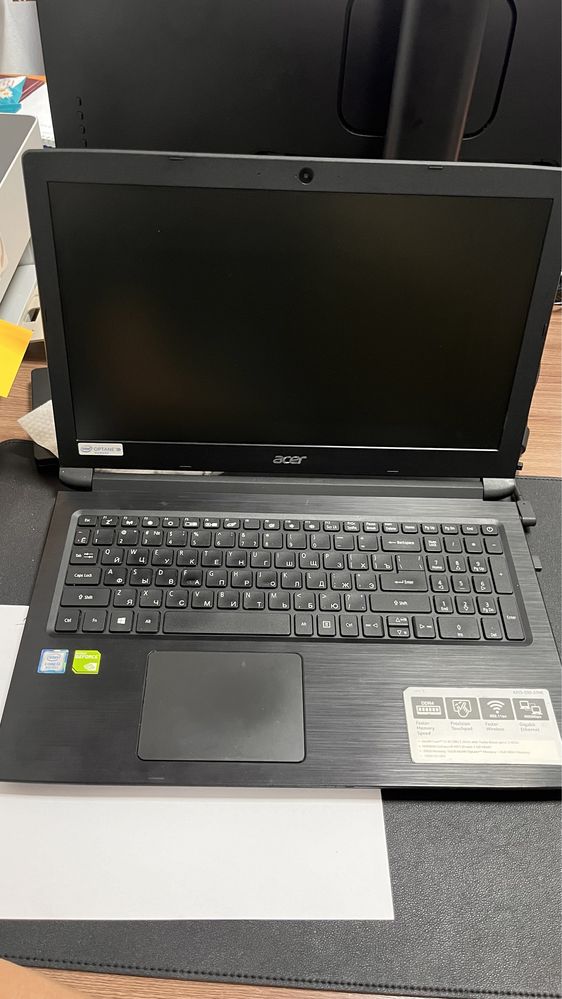 Acer coreI3 8Gen