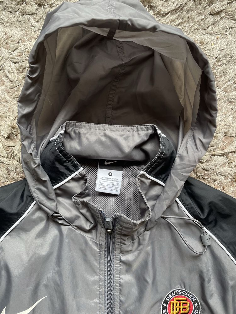 Geaca/jacheta de primavara Nike S