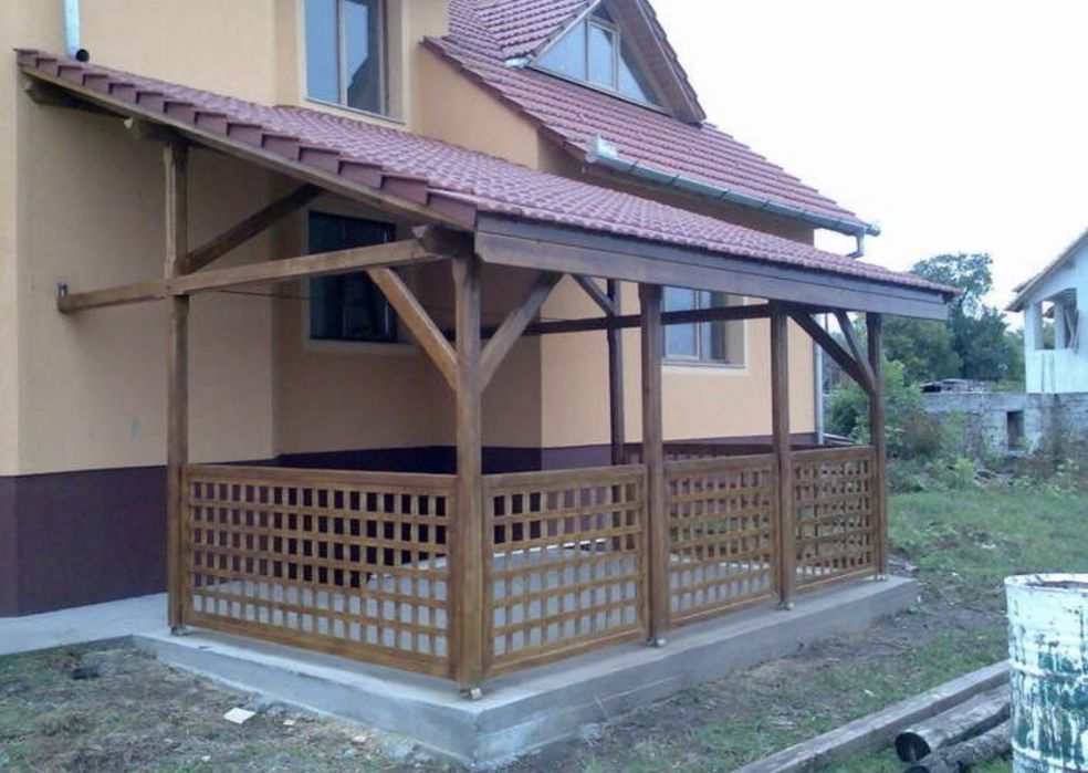 Căbănuțe din lemn si foișoare