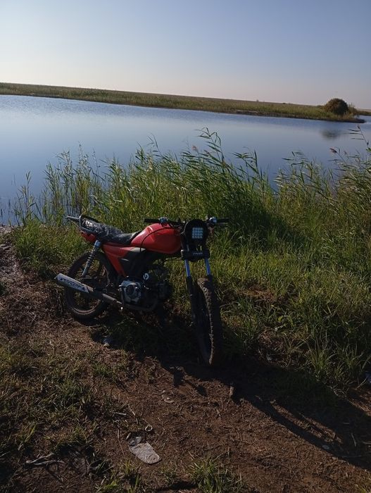 Продам мопед альфа 50кубов