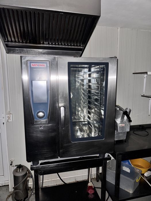Cuptor Rational cu 10 tavi plus alte utilaje fast food