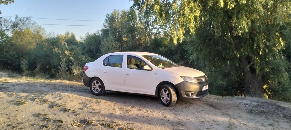 Dacia Logan 2 1.4 2014 E5
