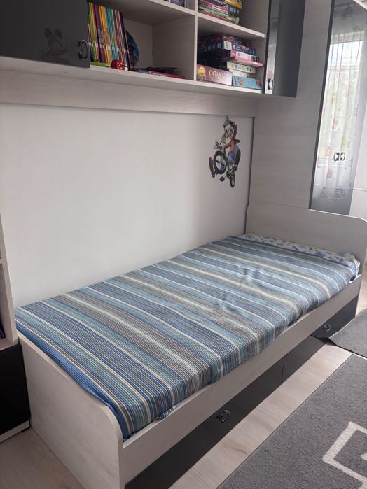 Dormitor single complet (pat, mobila, saltea)
