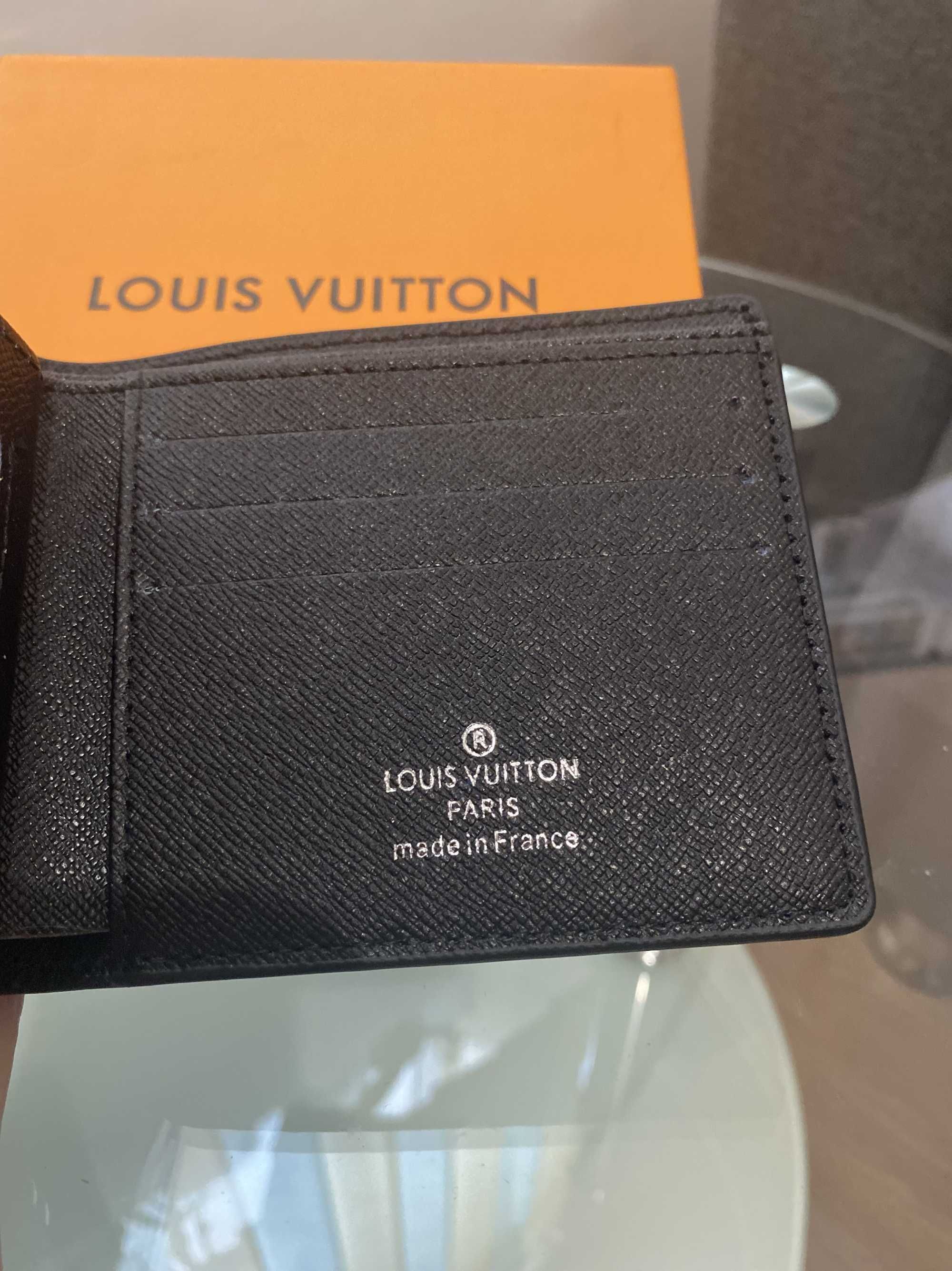 Louis Vuitton Портмоне (Оригинално)