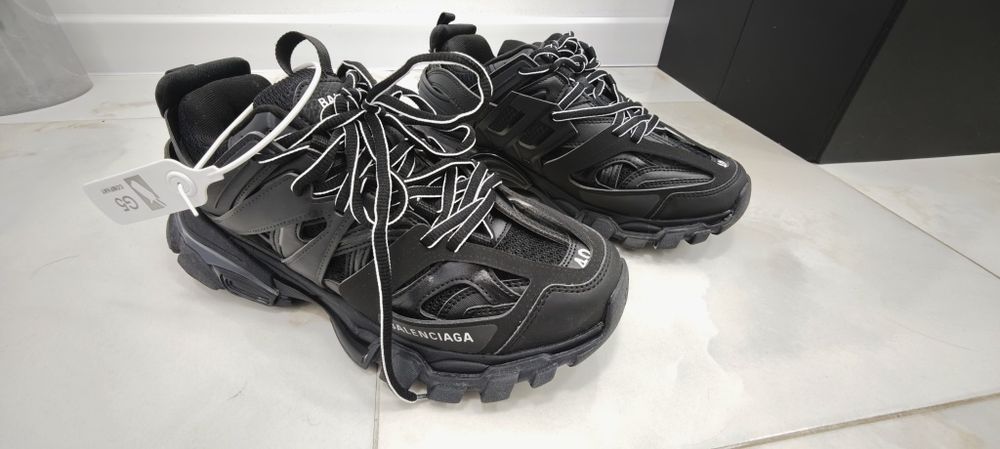 Balenciaga Track  40