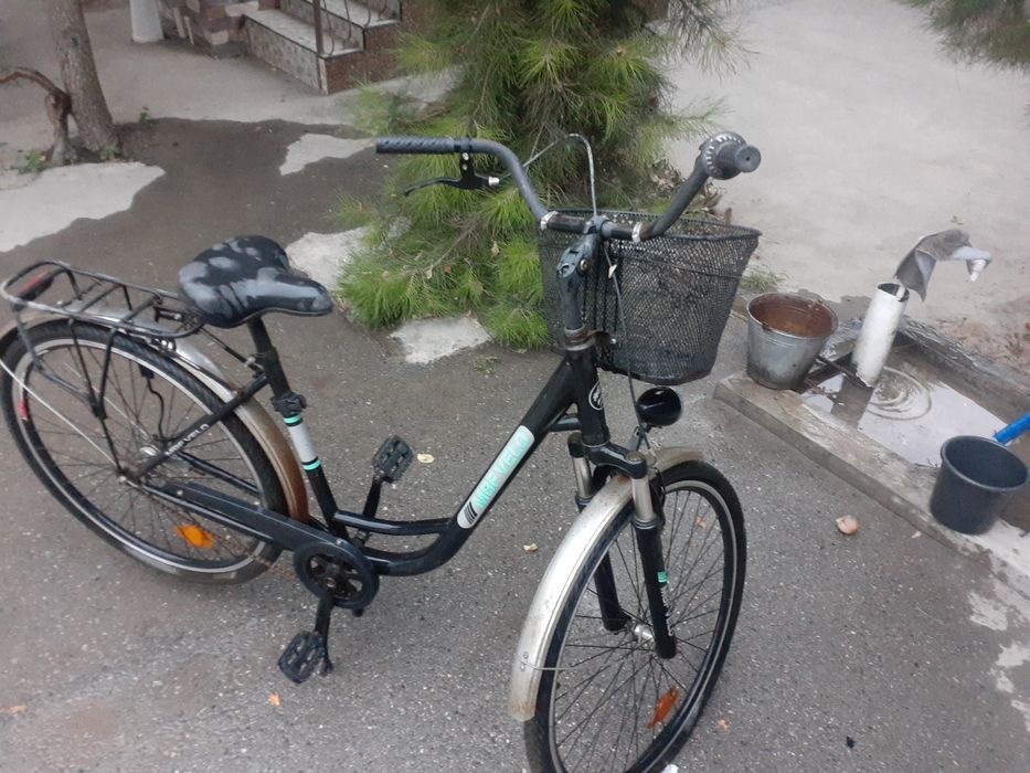 Velosiped sotiladi narhi 1 mln sum