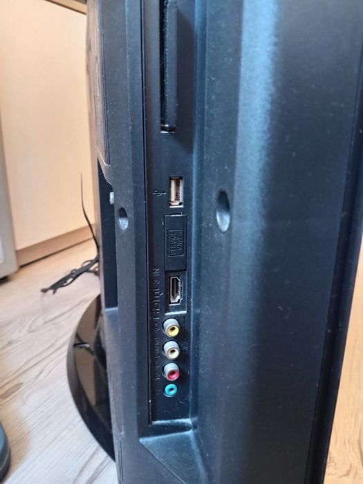 Телевизор Sony Bravia 31”