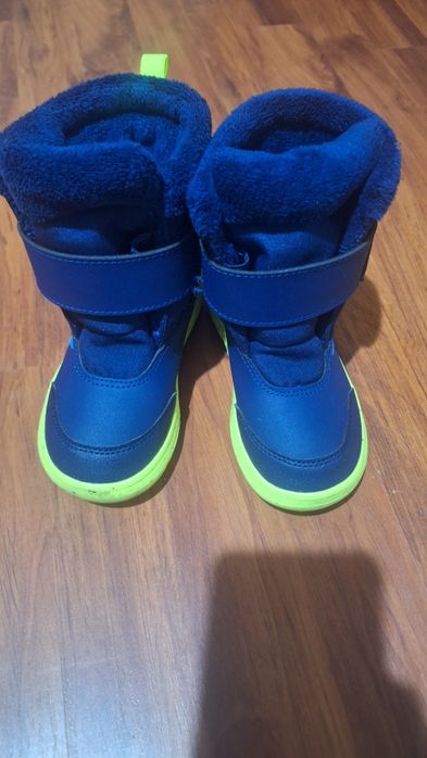 Ghete  iarna Adidas WINTERPLAY mărimea 26