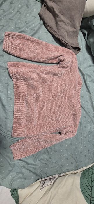 Pluover Sinsay roz pudrat cu maneci