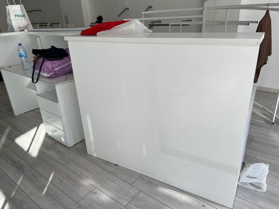 Стойка ресепшн стол мебель офис магазин