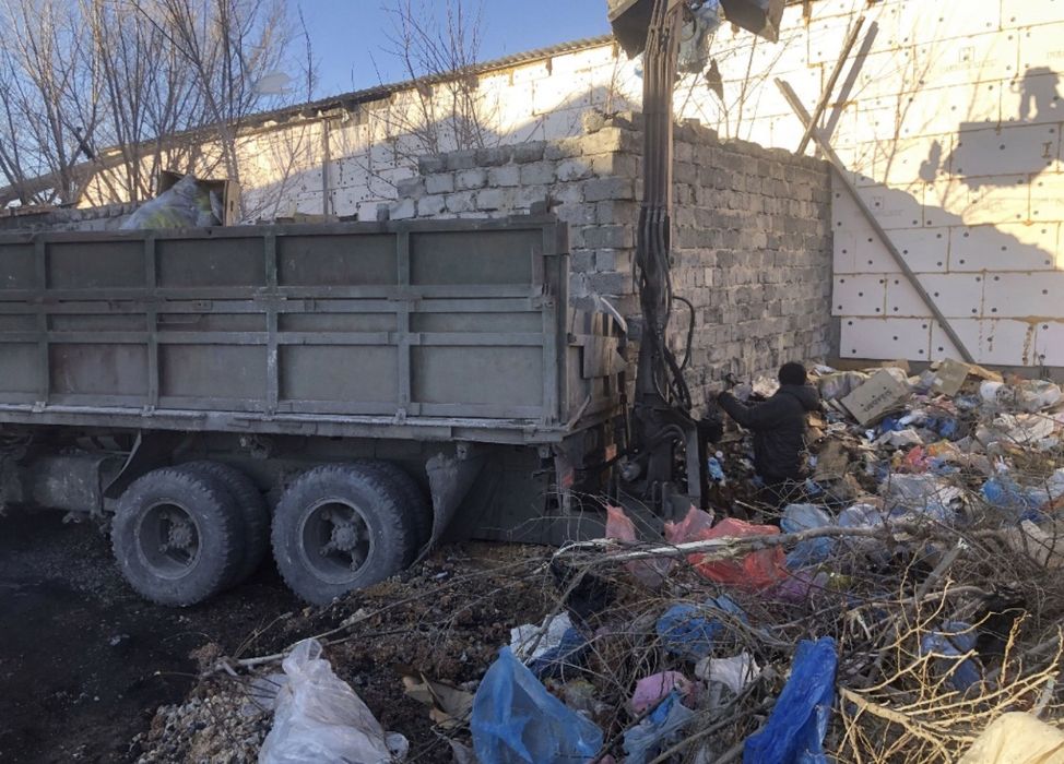 Вывоз мусора, золы, а также сыпучих материалов