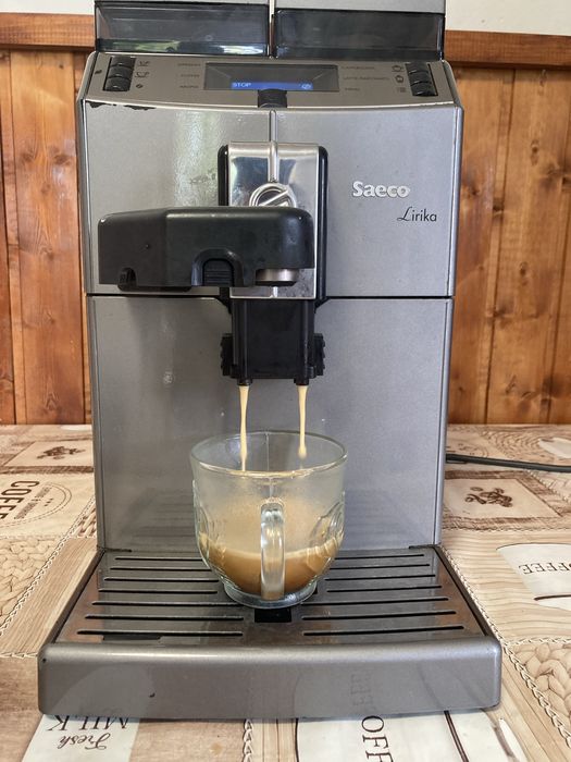 Vand Saeco Lirika Capucino 650lei