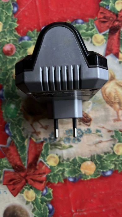 RYOBI Li-Ion model AP4700 charger