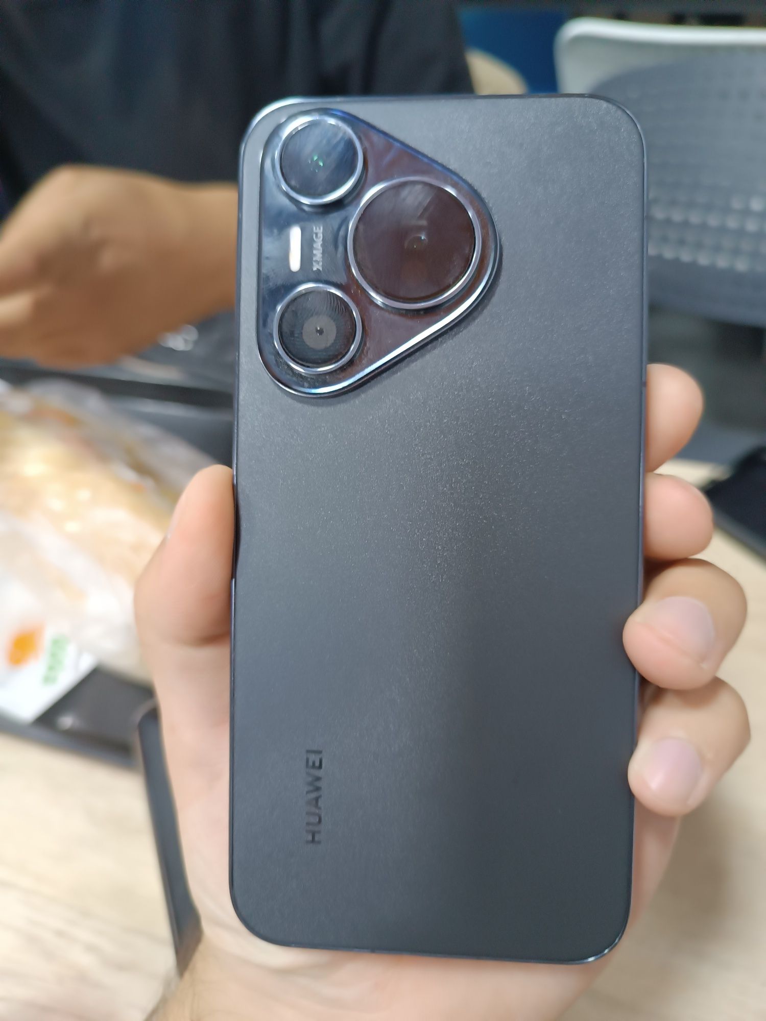 Huawei Pura 70 12/256 GB