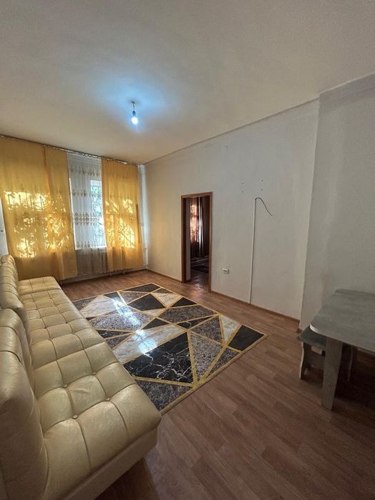 2-х комнатная в центре. Абая