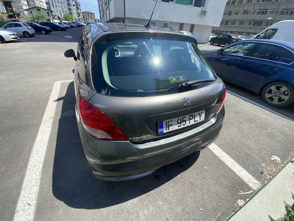 Peugeot 207 2010