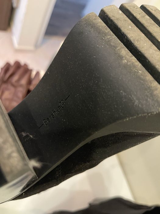 Bershka 39 номер