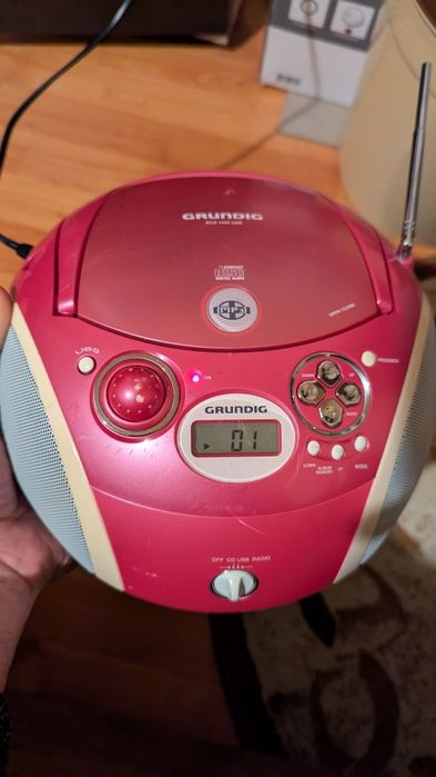 Radio cd cu USB Grundig RCD 1440 USB