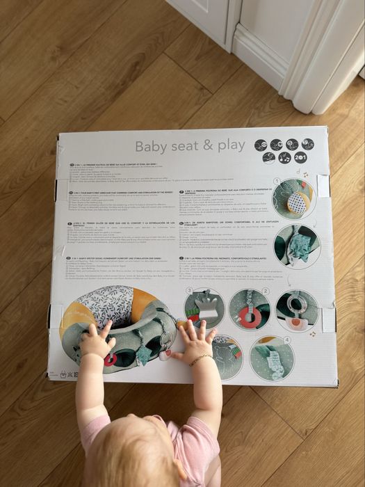 Барбарон Жирафчето Софи  Пуф с активности Sophia la girafe