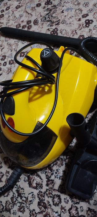 Паролчистител бул Билан тозалаш учун кирли ёгларни еритади