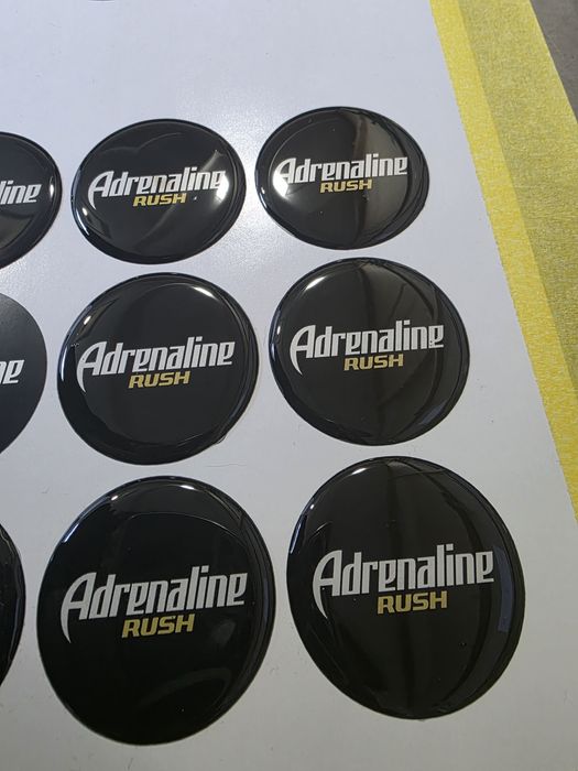 3D стикеры, залитые смолой