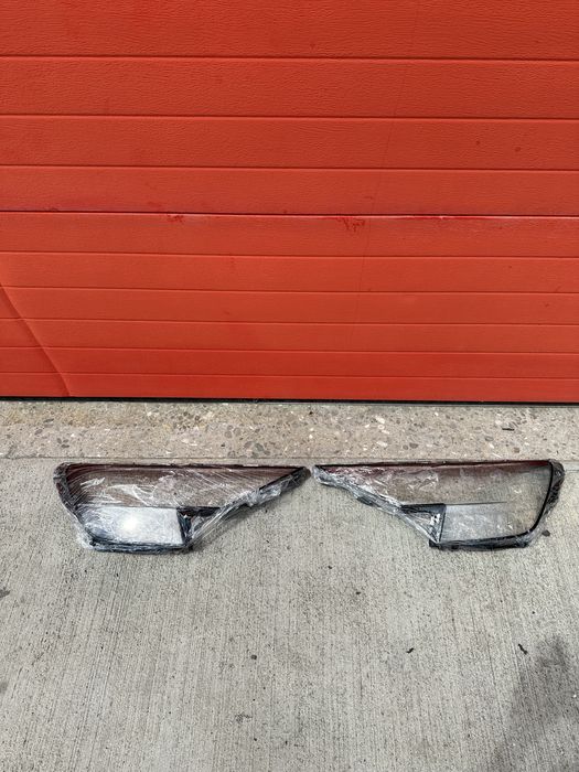 Audi Q8 SQ8 RSQ8 Стъкла фар капаци фарове