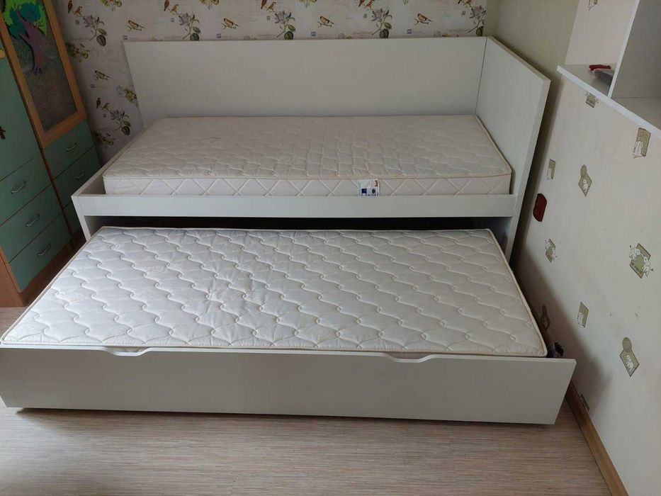Продавам двойно легло - приста