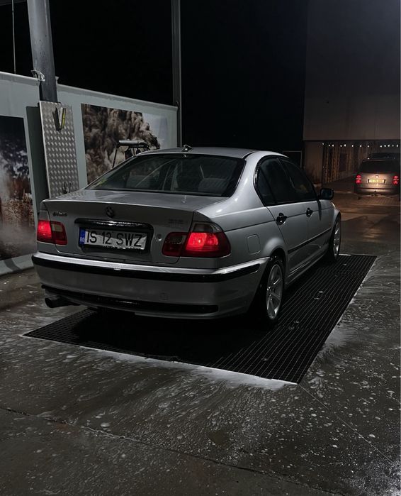 Dezmembrez/Vand BMW E46 318i