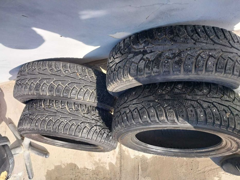 Nokian 185/65 R15 Зимние