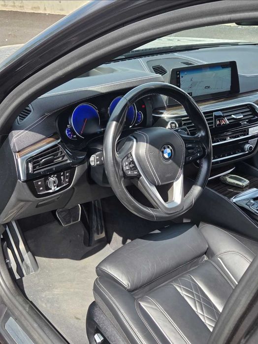 BMW Seria 5 520D xDrive G30 G31 impecabil