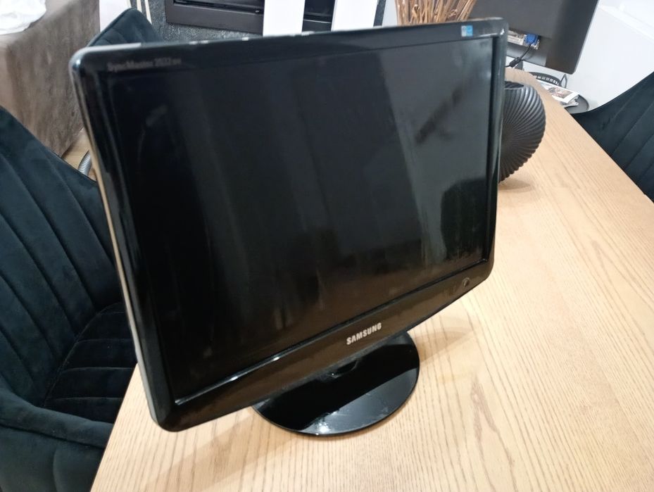 2 Monitoare Philips/Samsung