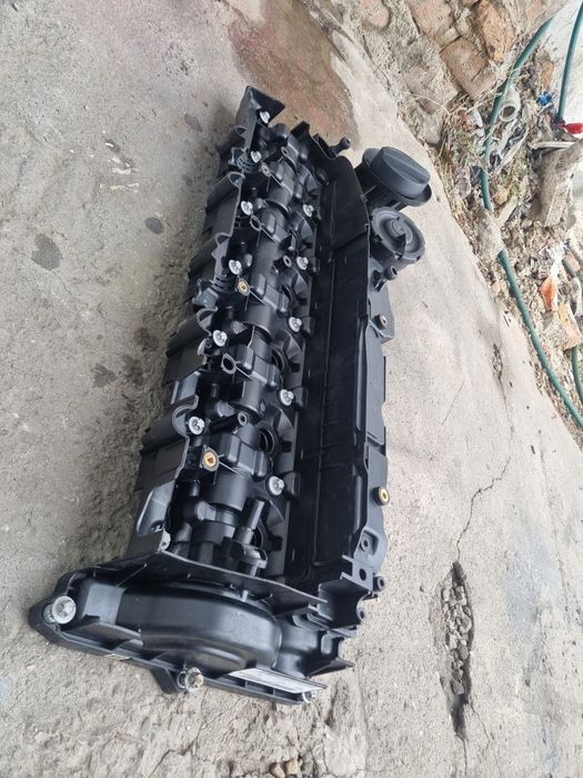 Capac tachet culbutori chiuloasa 3.0d Bmw x6 F15 N57D30B 313cp