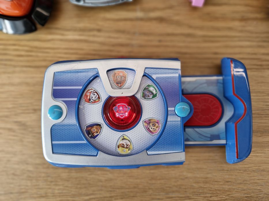 Vând set de cățelușilor de la paw patrol fără tableta lui Ryder