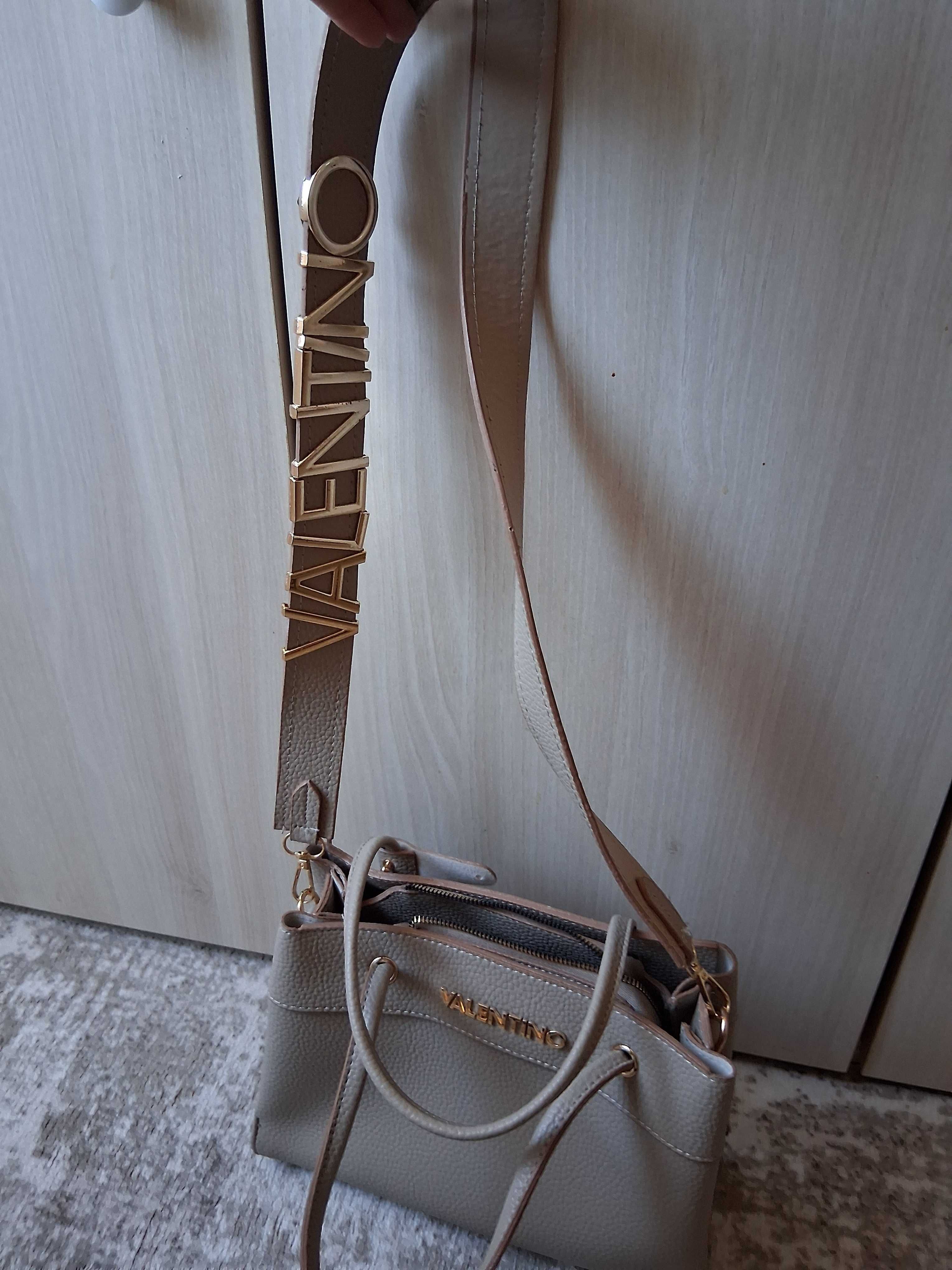 Елегантна Чанта VALENTINO