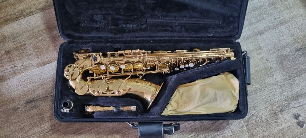 Saxofon Yamaha yas 62