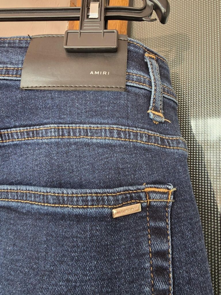 Blugi Amiri super.