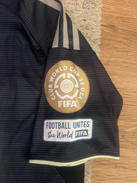 Tricou Mbappe real madrid