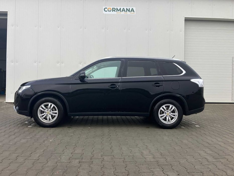 Mitsubishi Outlander, 4x4, 2,2 diesel, August 2015