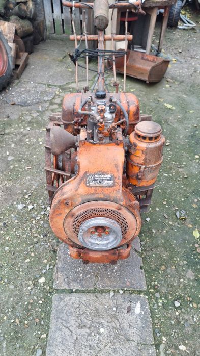 Motocultor  ne pornit de mult