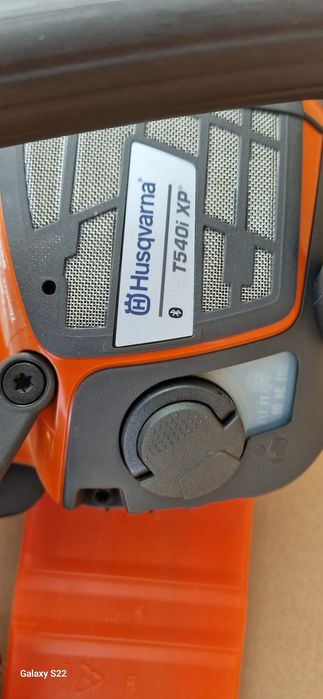 Husqvarna drujba pe acumulatori