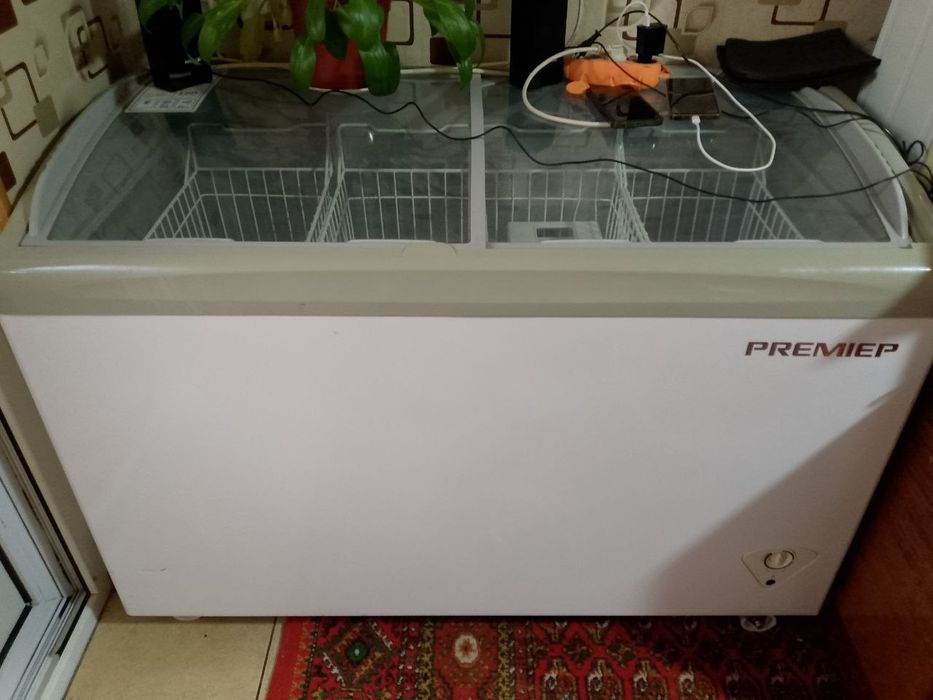 Холодильник музлаткич