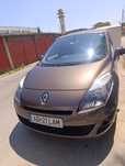 Vând Renault Grand Scenic