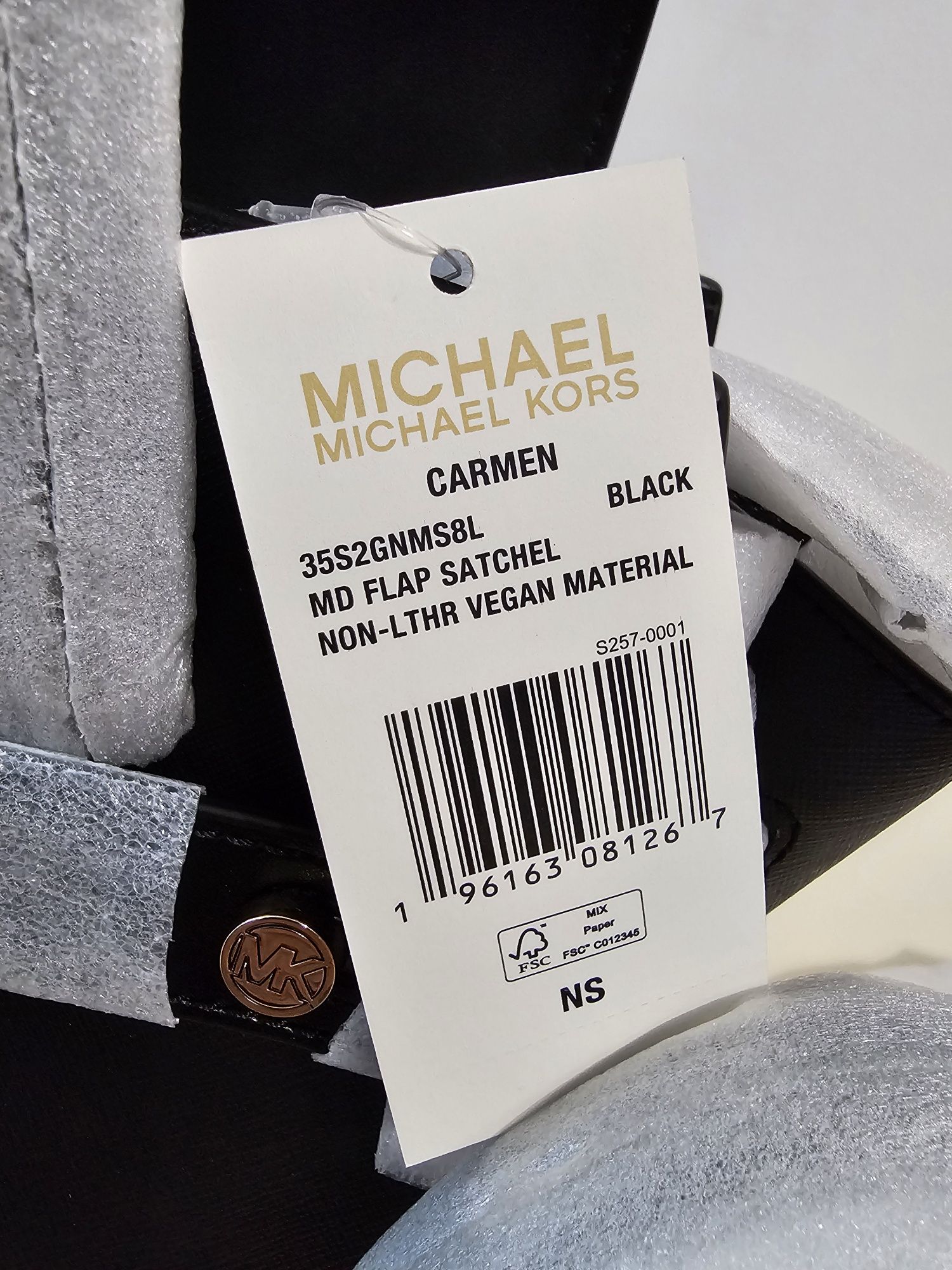 Michael Kors geanta model Carmen