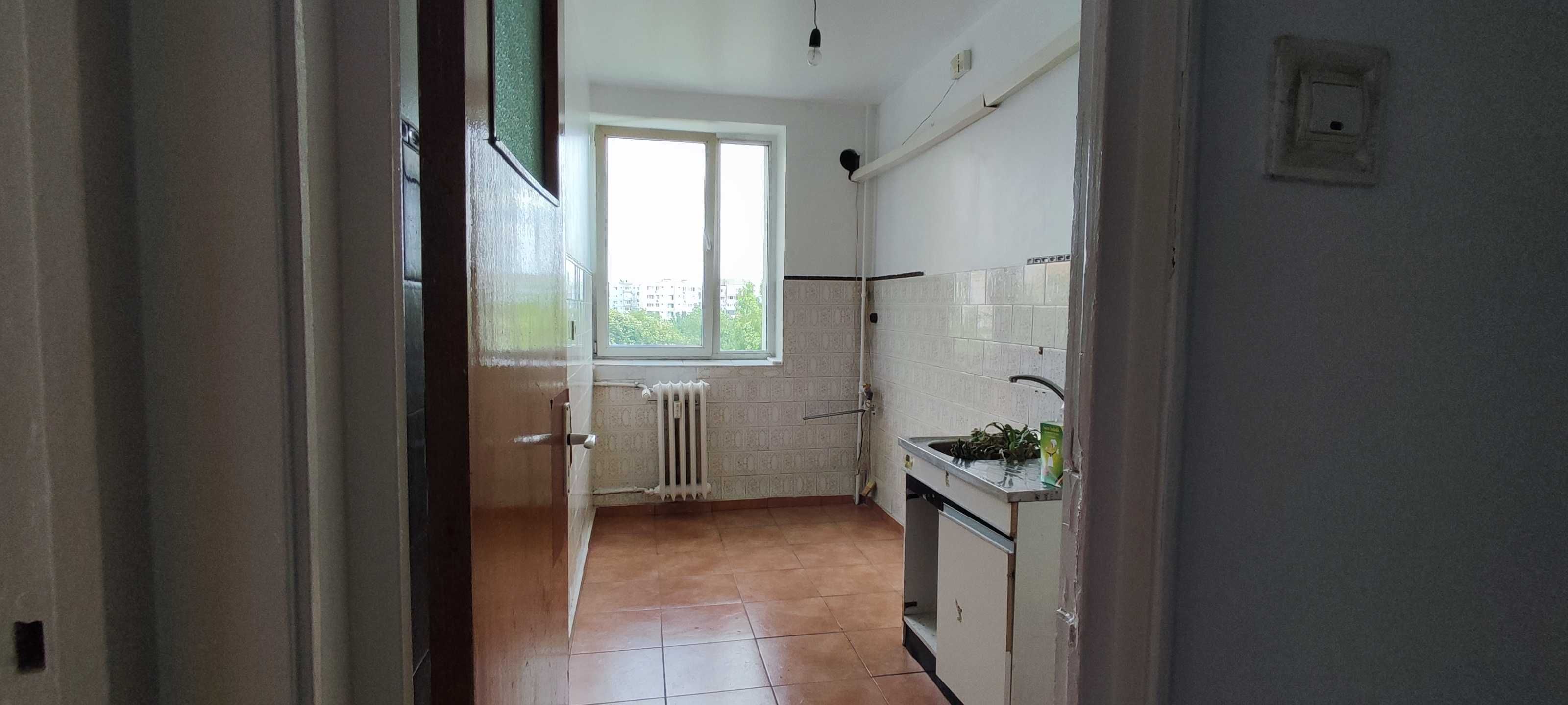 Apartament 2 camere, decomandat, Covasna nr.5, Bucuresti