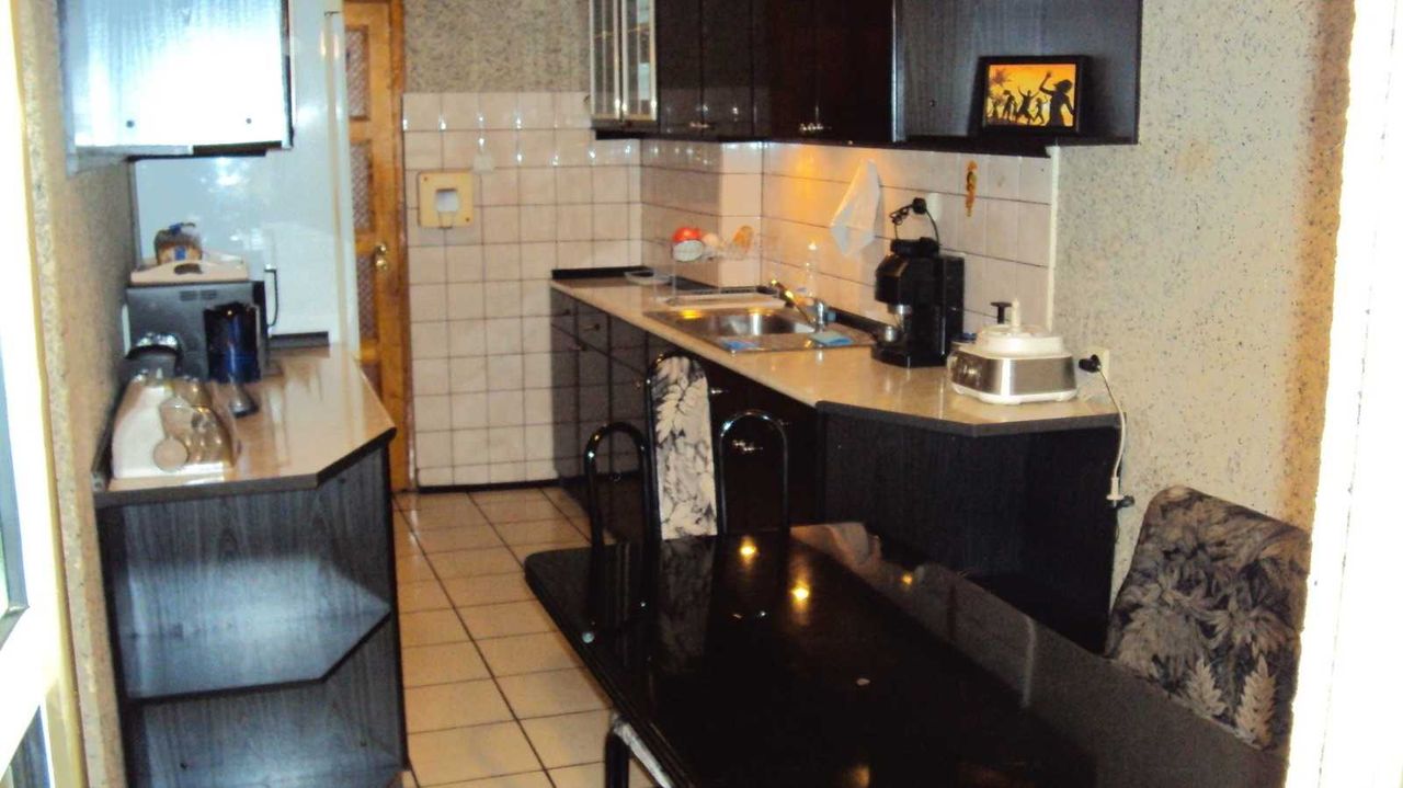 Продава се Тристаен апартамент в Калофер - 70 кв.м за 1035 €/кв.м - Снимка #1