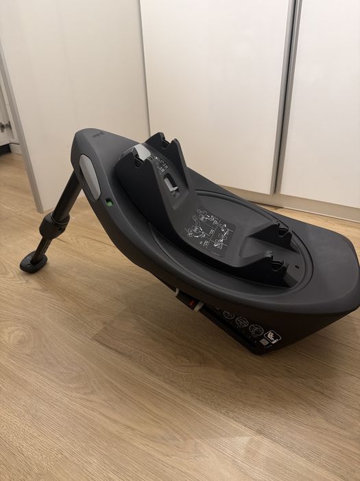 Бебешко столче за кола - Cloud G i-size Plus + База Base G + адаптери