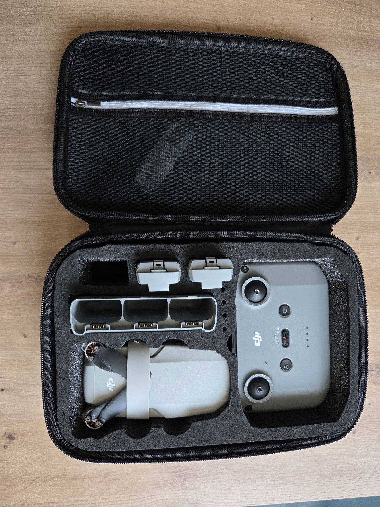 ПРОМОЦИЯ Като нов! Dji mini 2 4к / 2 + 1 нова батерии / кейс / dji